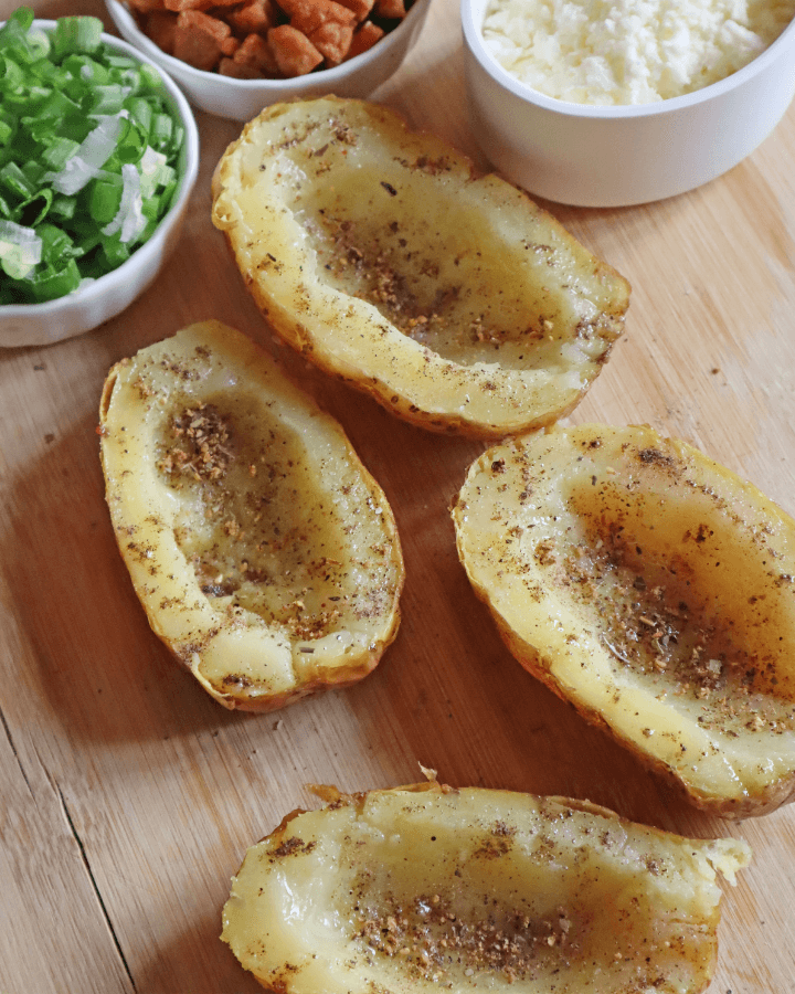 sprinkle seasoning on potatoes