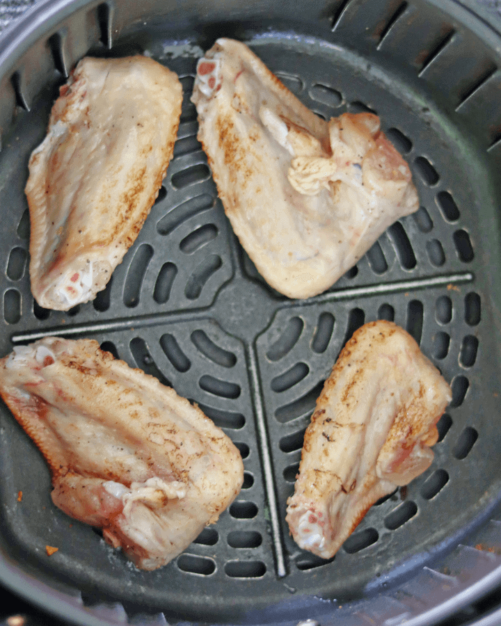 dried chicken wings in air fryer