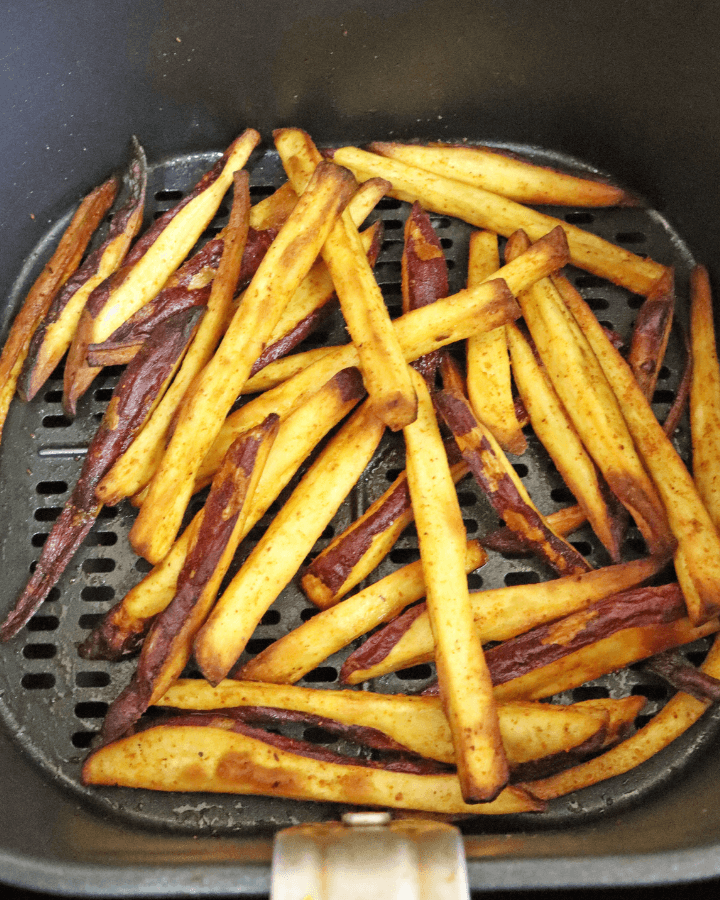 frozen sweet potato fries in air fryer time