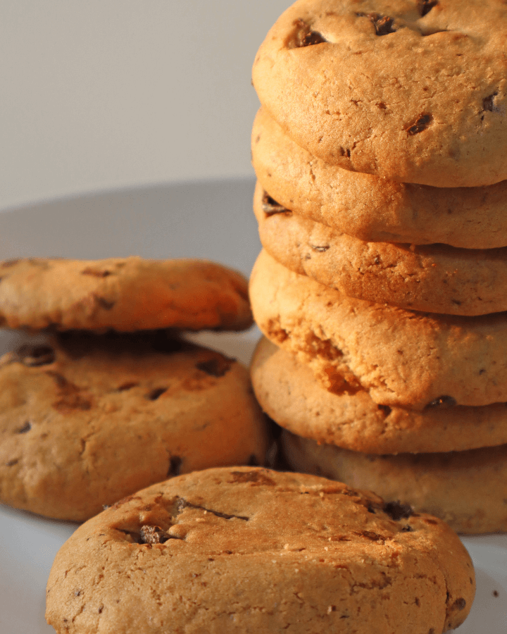 air fryer chewy chocolate chip cookies