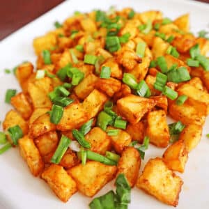 air fryer breakfast potatoe featured