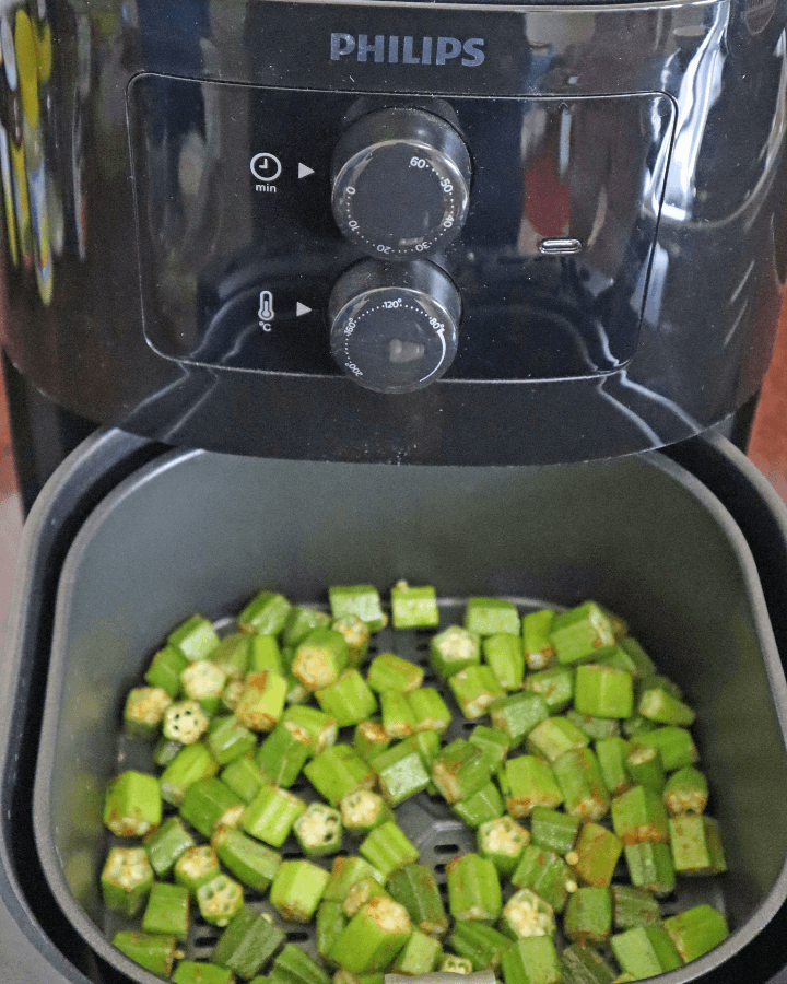seasoned okra to air fryer basket