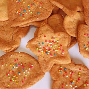 air fryer sugar cookies featured