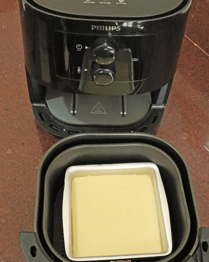 place cake pan in air fryer