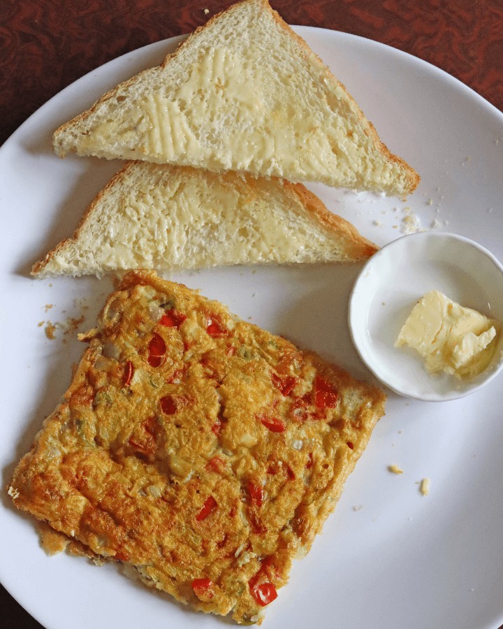 serve delicious air fryer omelette