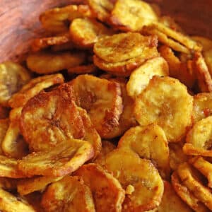 air fryer plantain chips featured