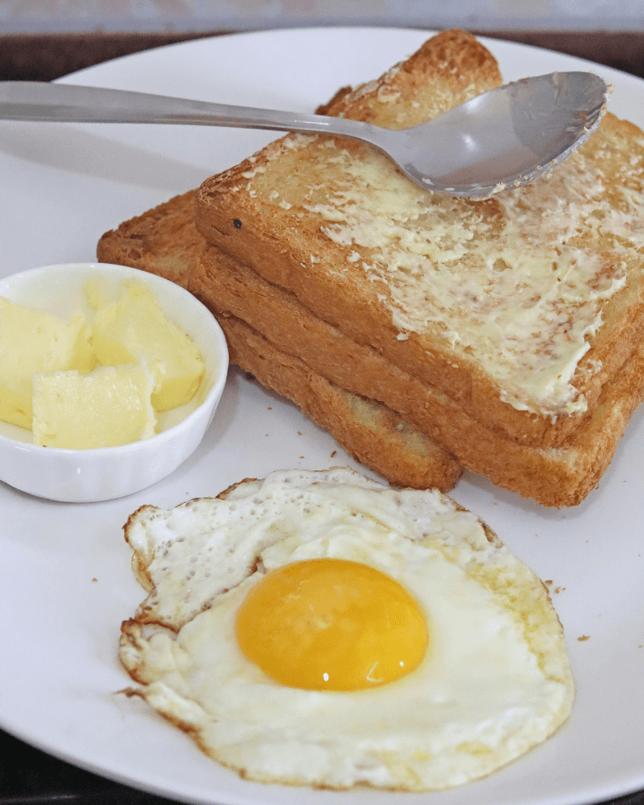 air fryer toast bread with egg