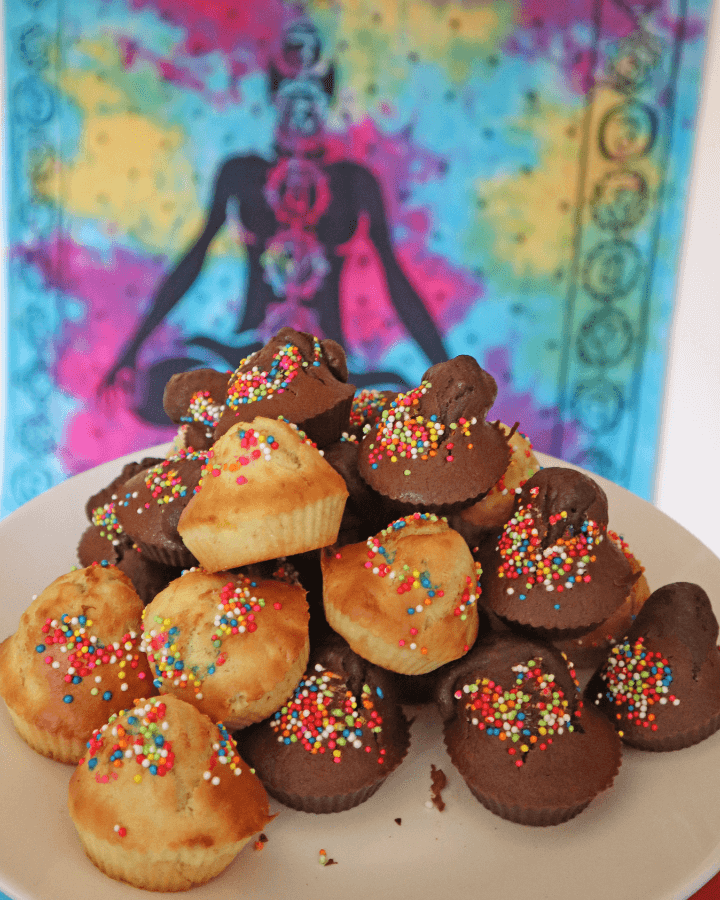 Air Fryer Cupcakes