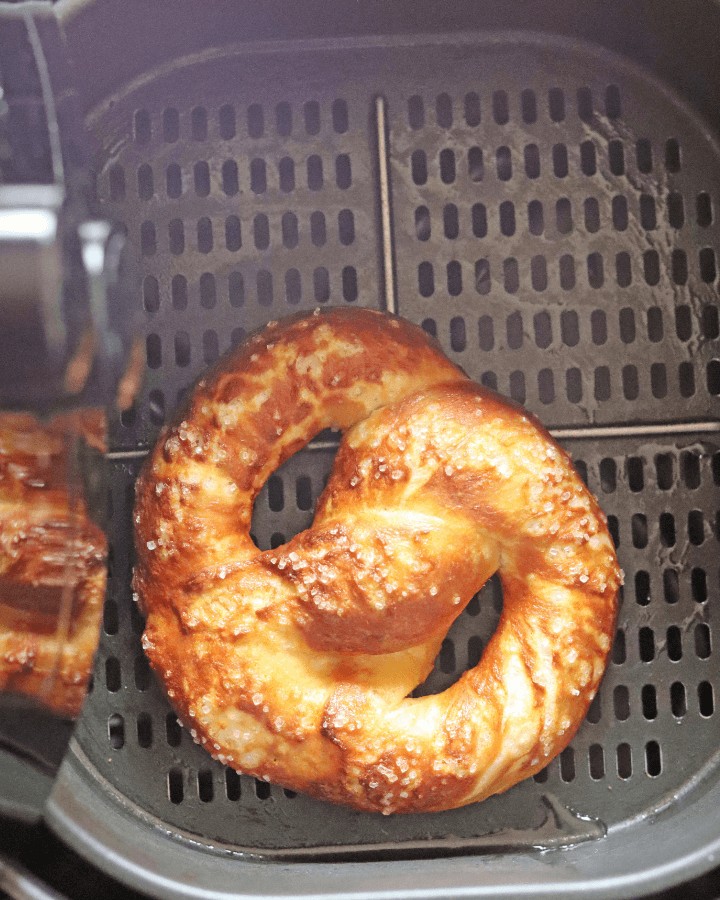 baked soft pretzels in air fryer