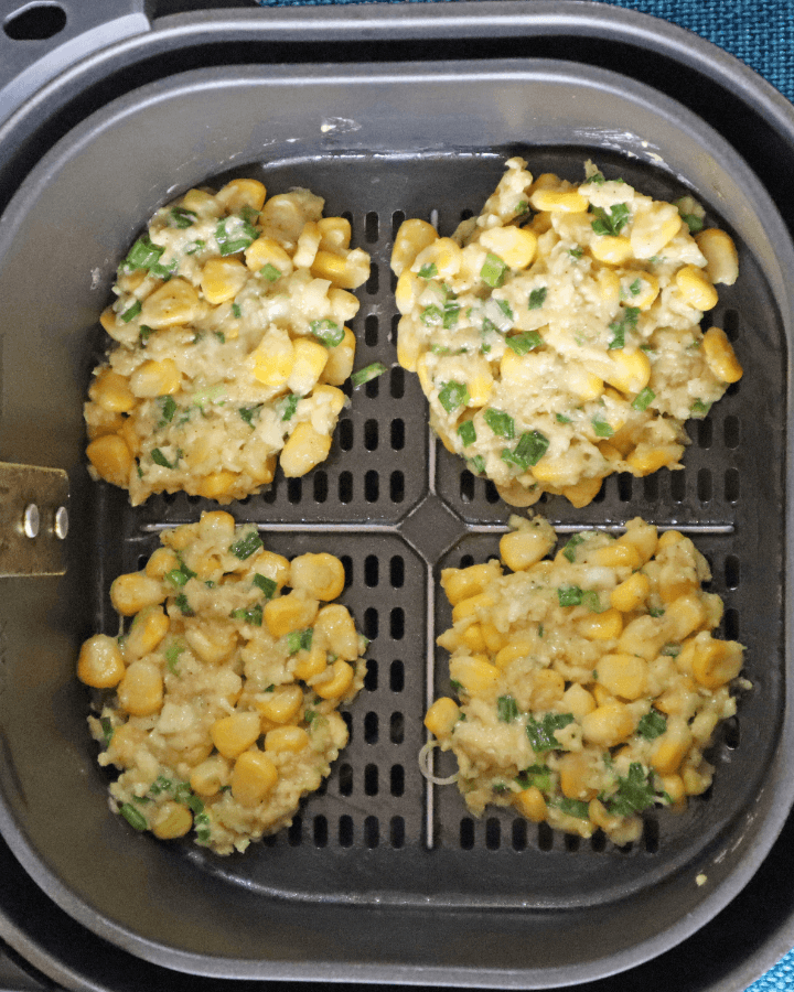 healthy air fryer corn fritters