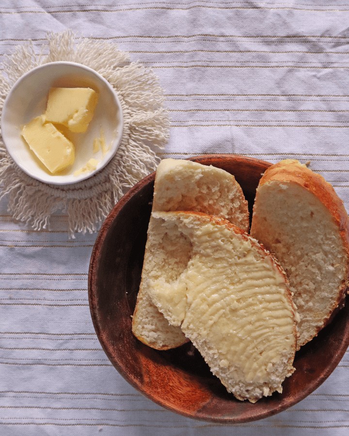 spread butter on bread