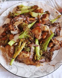 air fryer chicken thighs and broccoli
