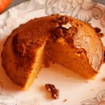 air fryer carrot cakes featured